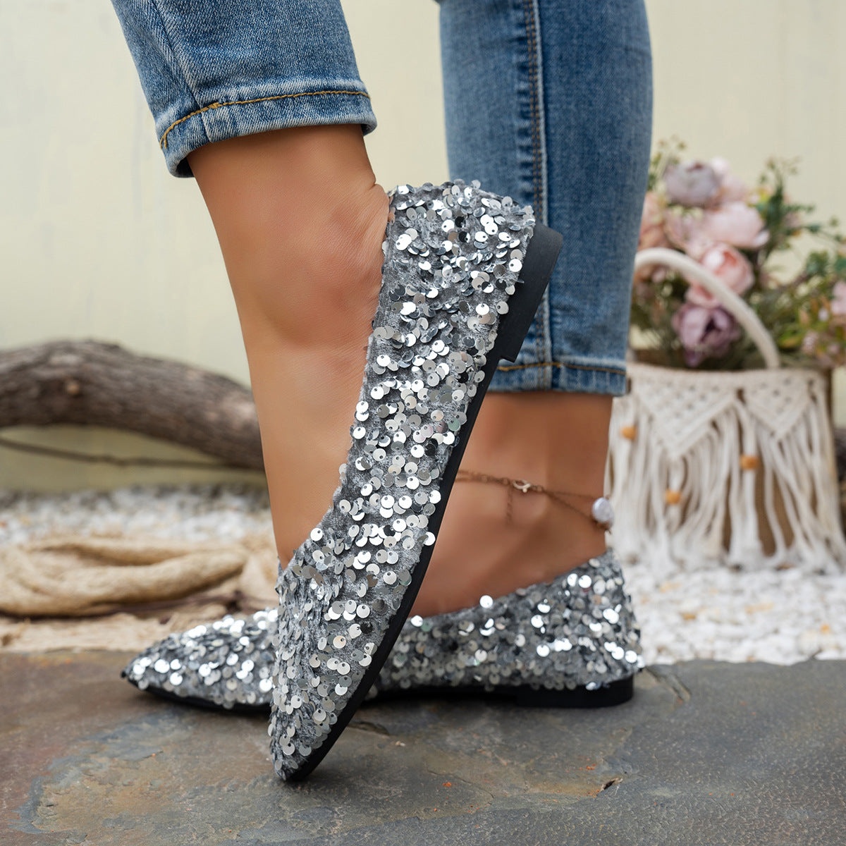 Women’s Pointed-Toe Flat Casual Shoes