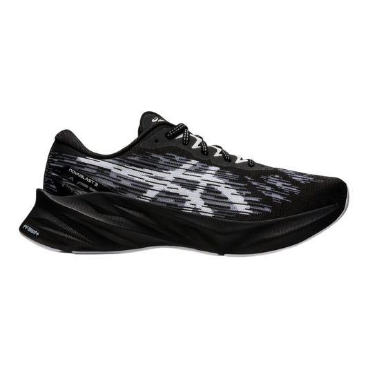 Asics Novablast 3 Men Running Sneakers Black/White