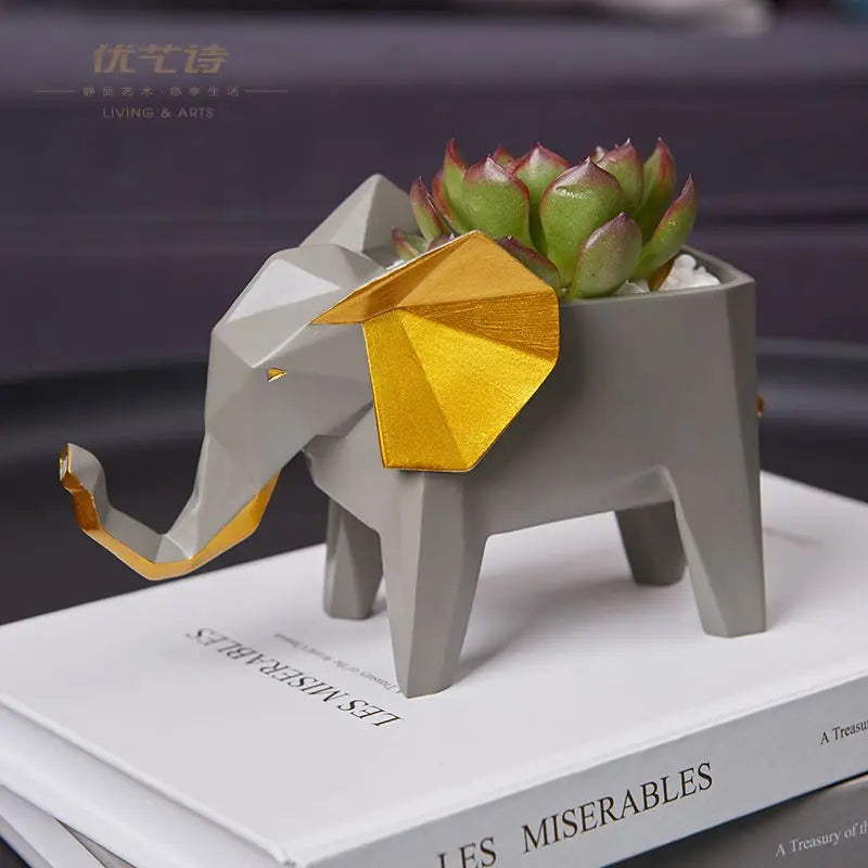 "DecorBites™ Giraffe 3D Papercraft Sculpture for Home & Office Decor - Handmade Origami Model"