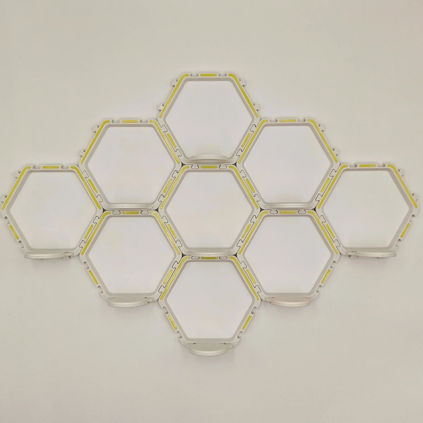 DecorBites™ Floating Display Shelf for Collectible Toys